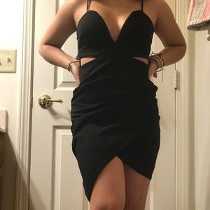 Spaghetti strap low neck tight dress